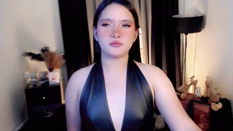 Snapshot of isabellaleights chatting on June 2026 06:24:02 AM isabel online show from June 2026 06:24:02 AM
