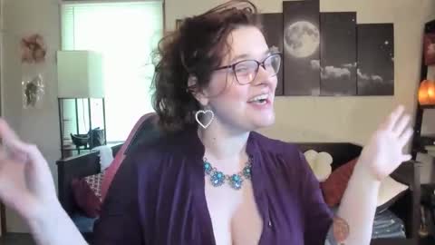 Snapshot of isabellamariedarcy chatting on May 2026 07:11:02 PM isabellamariedarcy online show from May 2026 07:11:02 PM