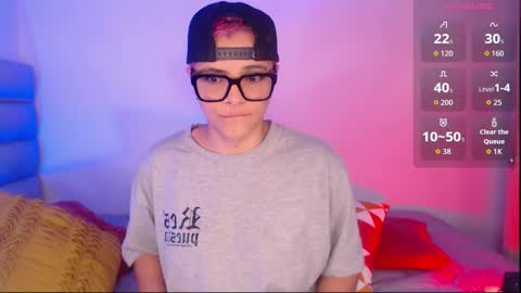 Isabella Mout  online show from September 2025 03:13:02 PM