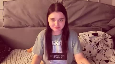 Snapshot of isabellaprincess21 chatting on September 2025 04:01:01 PM Isabella online show from September 2025 04:01:01 PM