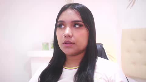   online show from December 2025 12:25:02 PM