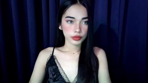 Isabelle online show from November 2025 10:51:01 AM