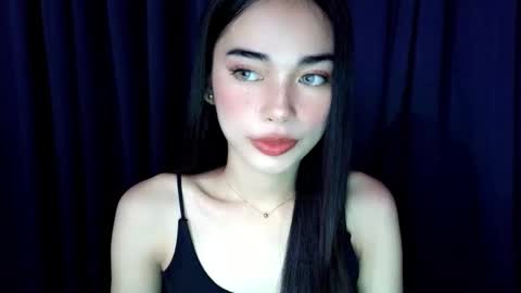 Isabelle online show from December 2025 07:06:02 AM