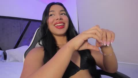 Isa online show from September 2025 10:35:02 PM