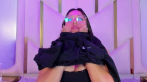 isabellrodriguez18 online show from April 2026 03:40:02 AM