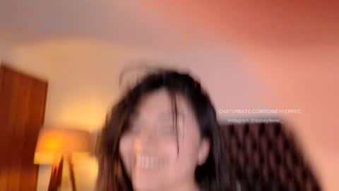 ISABEY online show from December 2024 09:30:01 PM