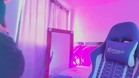 ISABELLA online show from April 2026 07:30:02 PM