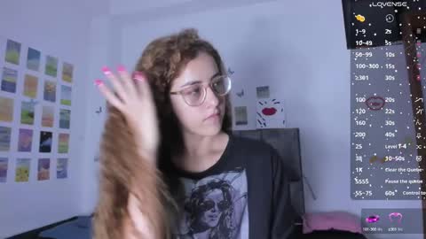 Snapshot of isangel_ chatting on February 2025 03:23:01 AM Isabela online show from February 2025 03:23:01 AM