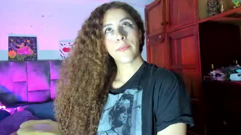 Snapshot of isangel_ chatting on October 2025 12:55:01 AM Isabela online show from October 2025 12:55:01 AM
