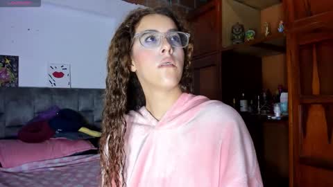 Snapshot of isangel_ chatting on October 2025 02:56:01 AM Isabela online show from October 2025 02:56:01 AM