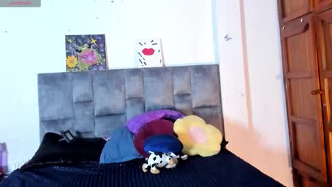 Snapshot of isangel_ chatting on November 2025 02:45:02 AM Isabela online show from November 2025 02:45:02 AM