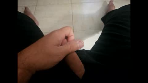 Snapshot of iscrewinutibolt chatting on January 2025 09:39:02 AM Carlos online show from January 2025 09:39:02 AM