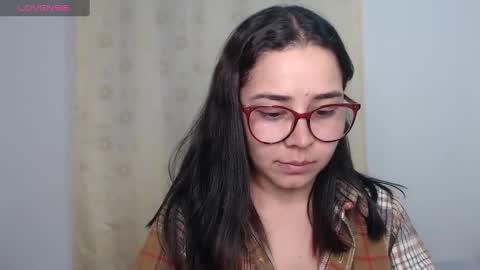 Snapshot of isemma chatting on December 2024 03:49:01 AM Emma online show from December 2024 03:49:01 AM