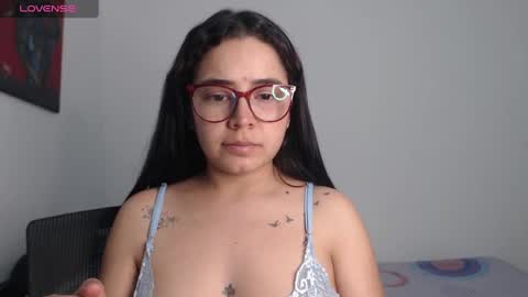 Snapshot of isemma chatting on December 2024 03:31:02 AM Emma online show from December 2024 03:31:02 AM