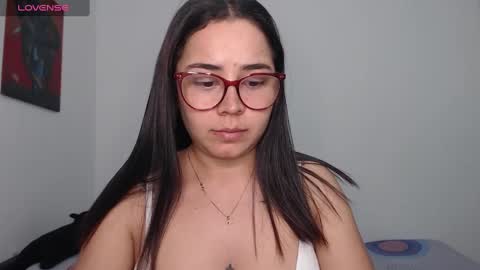 Snapshot of isemma chatting on January 2025 03:05:01 AM Emma online show from January 2025 03:05:01 AM