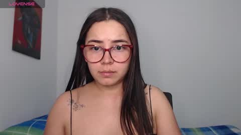 Snapshot of isemma chatting on January 2025 03:01:01 AM Emma online show from January 2025 03:01:01 AM