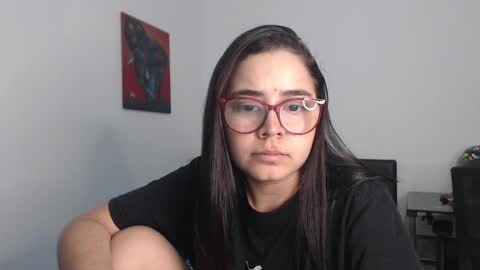 Snapshot of isemma chatting on February 2025 03:22:01 AM Emma online show from February 2025 03:22:01 AM