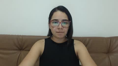 Snapshot of isemma chatting on September 2025 01:18:01 AM Emma online show from September 2025 01:18:01 AM