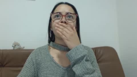 Snapshot of isemma chatting on October 2025 03:51:02 AM Emma online show from October 2025 03:51:02 AM