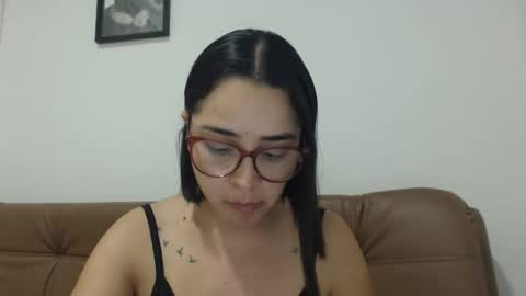 Snapshot of isemma chatting on October 2025 03:29:01 AM Emma online show from October 2025 03:29:01 AM