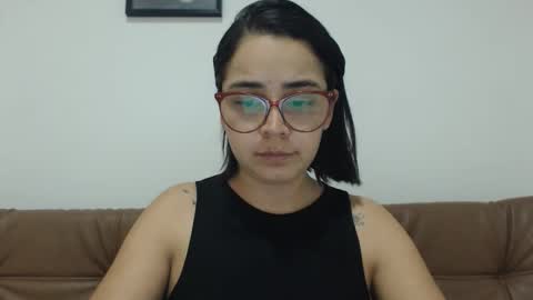 Snapshot of isemma chatting on October 2025 02:59:01 AM Emma online show from October 2025 02:59:01 AM