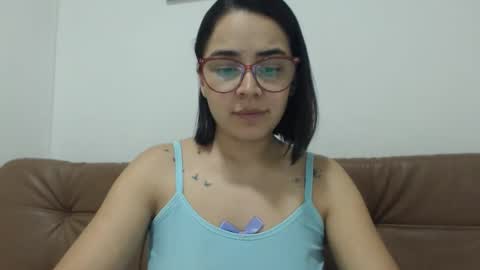 Snapshot of isemma chatting on November 2025 03:39:02 AM Emma online show from November 2025 03:39:02 AM