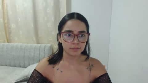 Emma online show from April 2026 02:42:01 AM