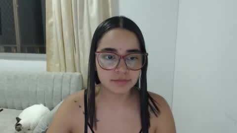 Emma online show from May 2026 01:56:01 AM