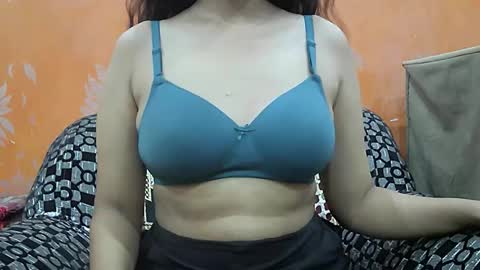 ishika_singh_ online show from September 2025 02:14:01 AM