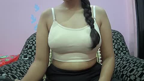 ishika_singh_ online show from October 2025 02:23:02 AM