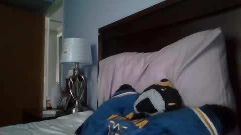 youngking online show from March 2026 10:05:02 PM