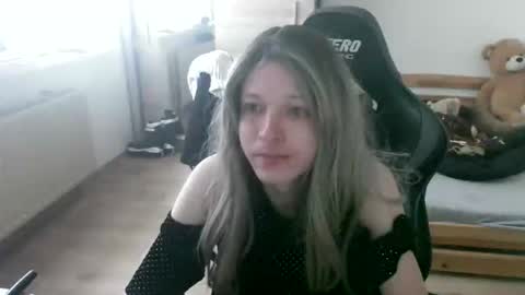 Snapshot of isilmarith chatting on March 2026 12:00:01 PM isilmarith online show from March 2026 12:00:01 PM