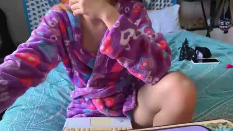 Isis  Alan online show from November 2025 03:34:02 PM