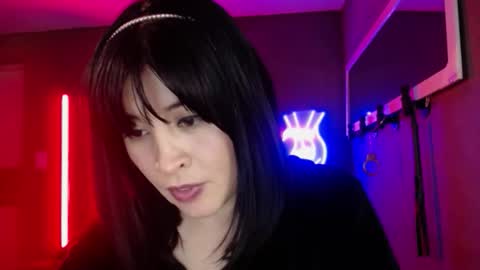 Snapshot of isis_diosa chatting on September 2025 01:29:02 AM Ana Maria online show from September 2025 01:29:02 AM