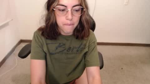 Pauli online show from January 2025 02:11:02 AM