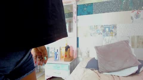 Vanessa online show from January 2025 05:22:02 PM