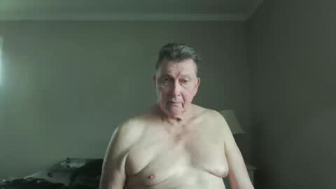 Snapshot of island625103 chatting on May 2026 09:54:01 PM island625103 online show from May 2026 09:54:01 PM