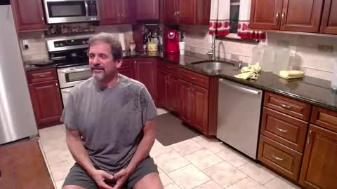 Jim online show from October 2025 10:53:02 PM