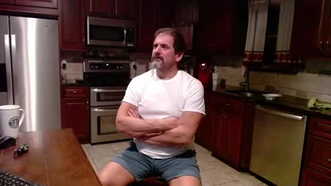 Jim online show from October 2025 10:43:02 PM