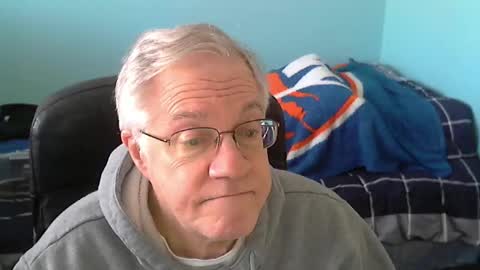 Snapshot of islesman22 chatting on February 2025 05:46:02 PM islesman22 online show from February 2025 05:46:02 PM