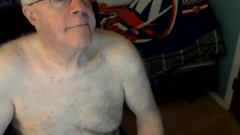 islesman22 online show from July 2026 10:06:01 AM