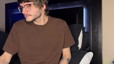 Snapshot of isocialmedia chatting on February 2026 10:41:02 AM isocialmedia online show from February 2026 10:41:02 AM