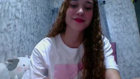 Snapshot of issa30213 chatting on January 2025 01:50:01 AM Issa online show from January 2025 01:50:01 AM