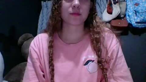 Snapshot of issa30213 chatting on October 2025 05:08:01 AM Issa online show from October 2025 05:08:01 AM