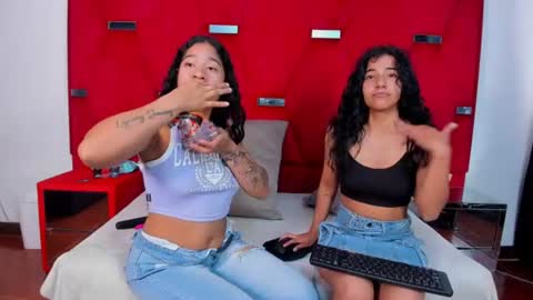 issa_blue online show from July 2026 05:23:02 PM