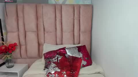 ISSA MILF online show from June 2026 01:33:01 PM