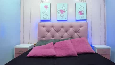 Issa  online show from October 2025 03:18:02 AM