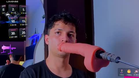 Issac online show from November 2025 04:23:01 AM