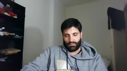 italianboybcn online show from March 2025 09:01:01 PM