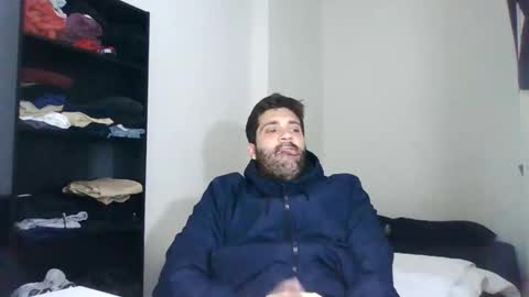 italianboybcn online show from March 2025 08:45:01 AM